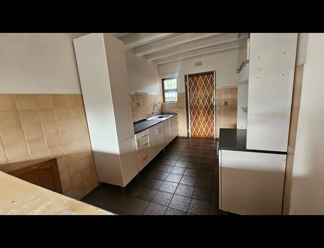 3 BEDROOM DUPLEX TO LET IN EMPANGENI CENTRAL